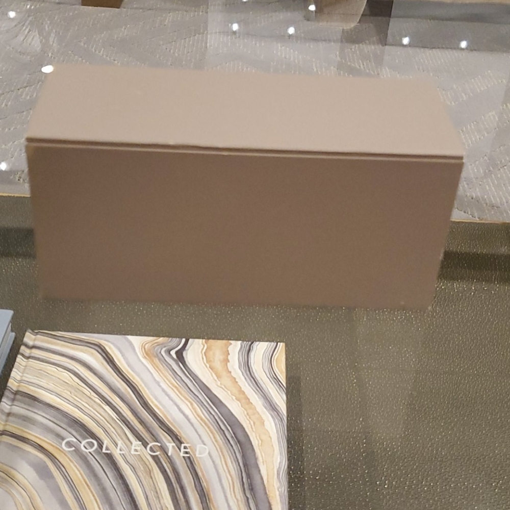 Accessory Box - Picture 2 of 4